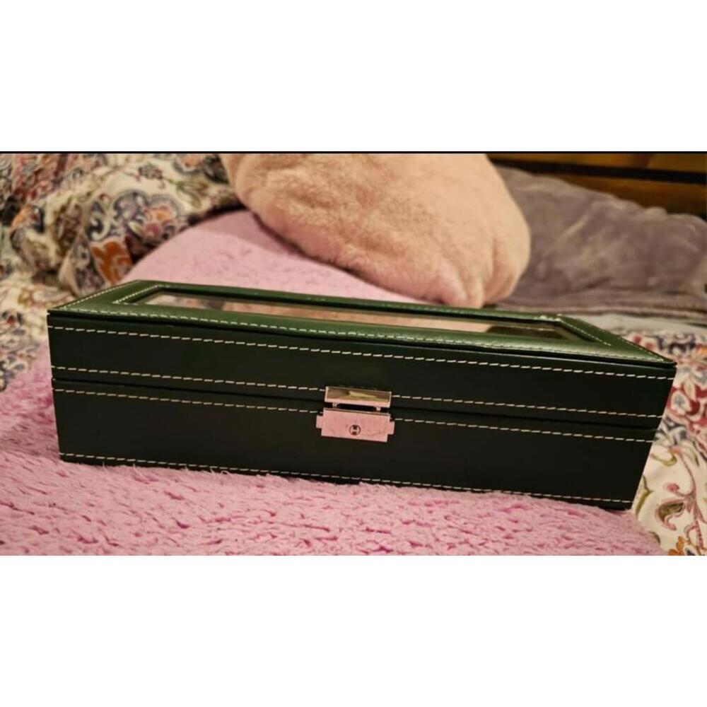 watch box - Picture 3 of 3